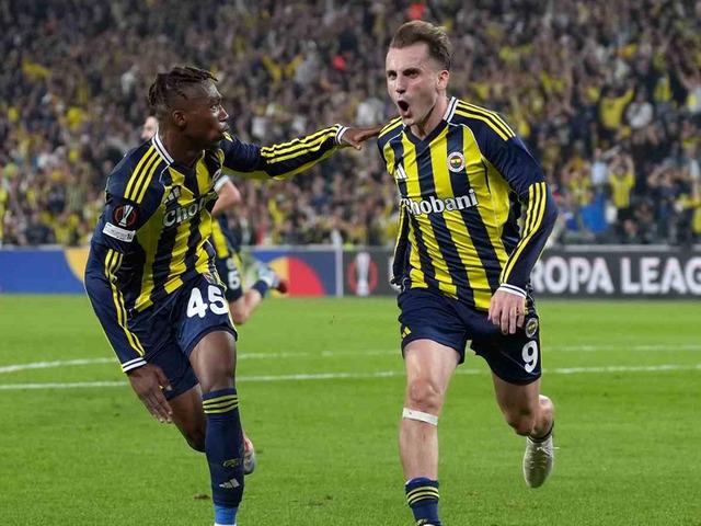 Kerem Aktürkoğlu böyle istedi! Fenerbahçe'den kritik zafer...