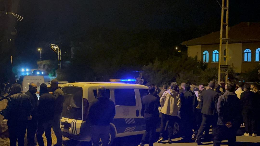 Kayseri de dehşet! Evlerinin önünde silahlı saldırıya uğrayan çift hayatını kaybetti 2