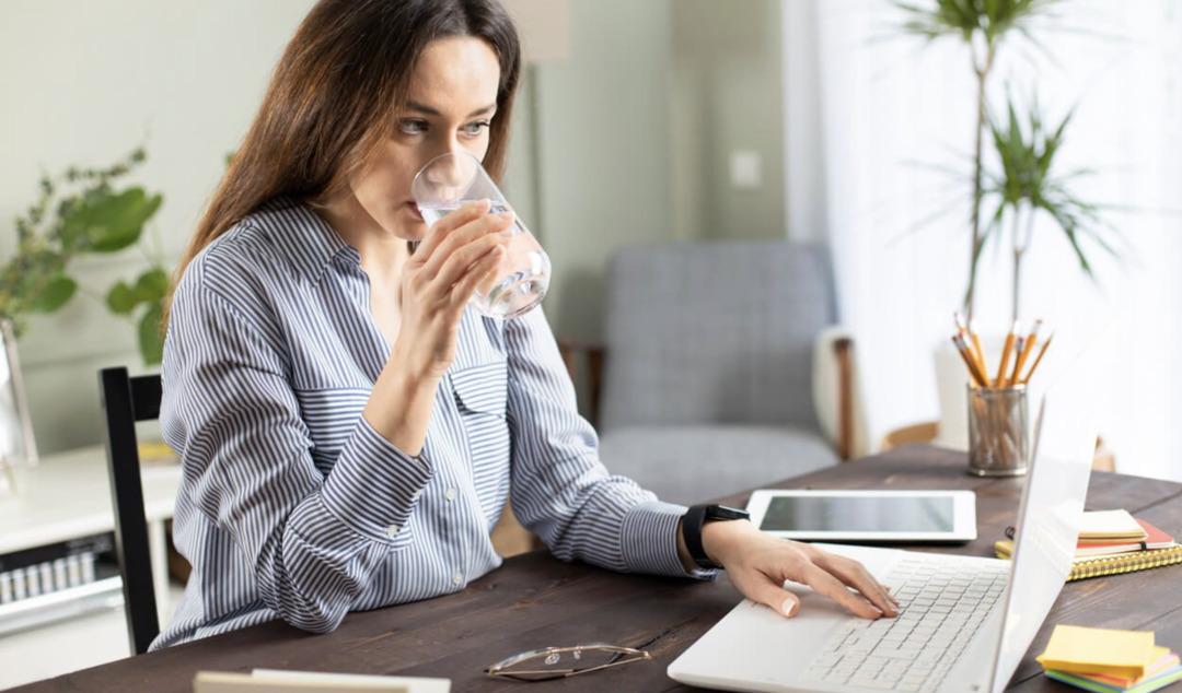 Evden çalışırken motivasyonunu artıracak pratik öneriler 8