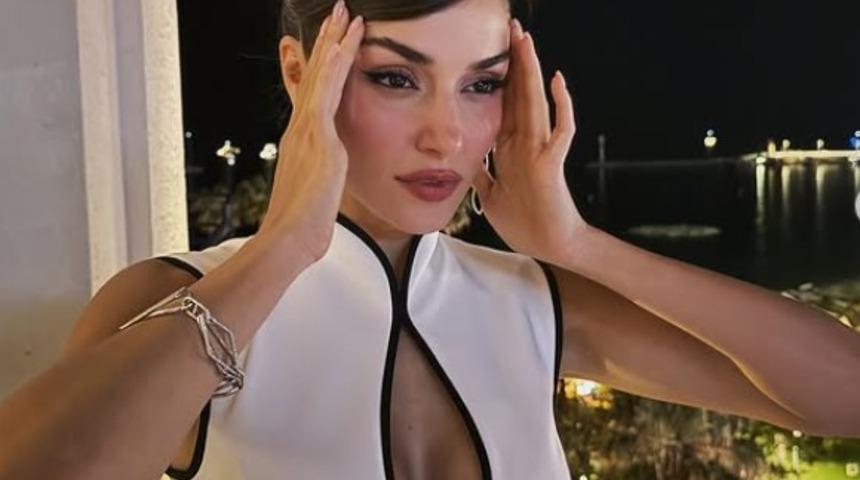 'Stil Sahibi' &ouml;d&uuml;l&uuml;n&uuml; aldı ama... Hande Er&ccedil;el 'r&uuml;k&uuml;ş' bulundu!