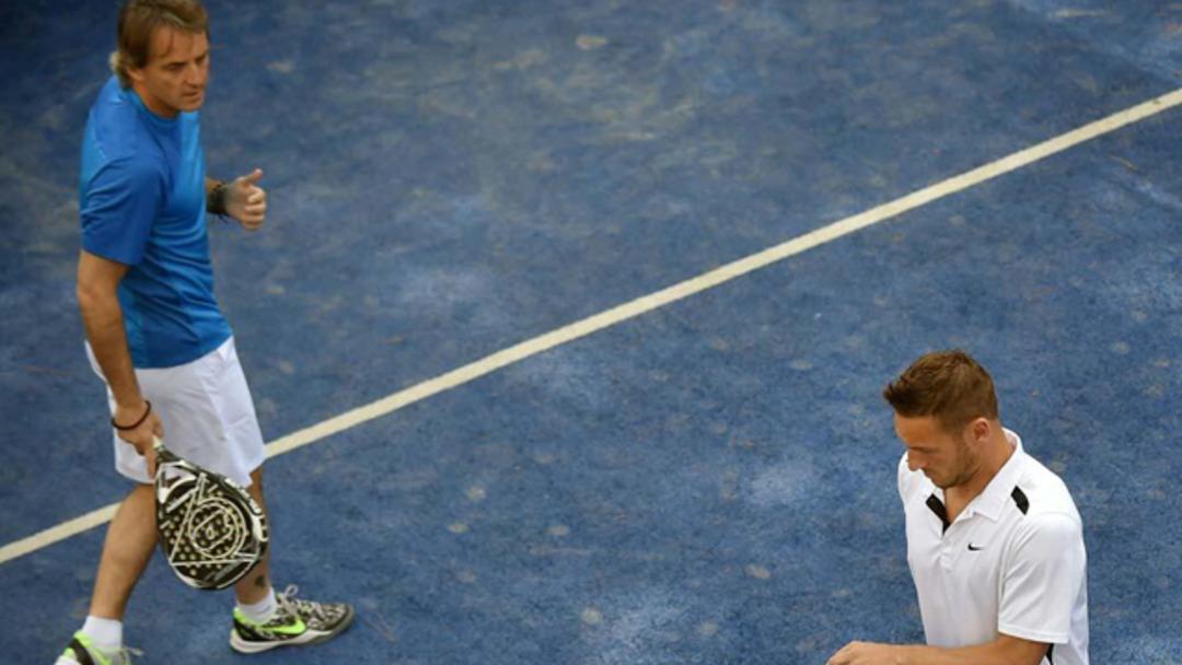 Mancini ile Totti tenis ma&ccedil;ı yaptı