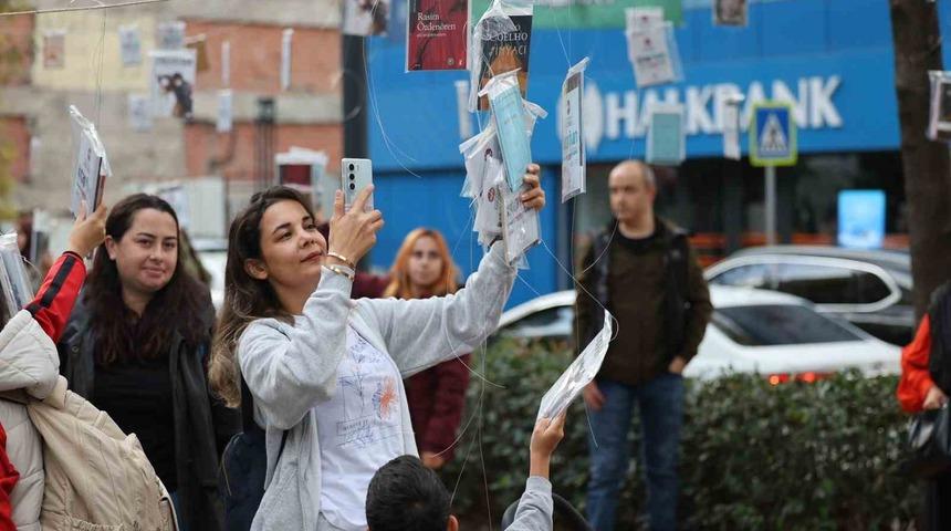 Kocaeli Kitap Fuarı’nda ağaçlar kitap açtı