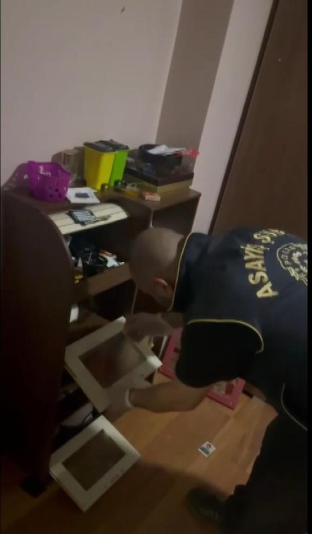 Uyuşturucu ticareti yapmak suçundan aranan firari hükümlü İstanbul da yakalandı 3