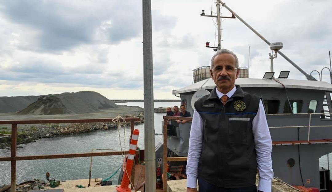 Karadeniz’de nefes kesen operasyon! Bakan Uraloğlu duyurdu:  Sürecin hiçbir aşamasında sıkıntı olmadı  3