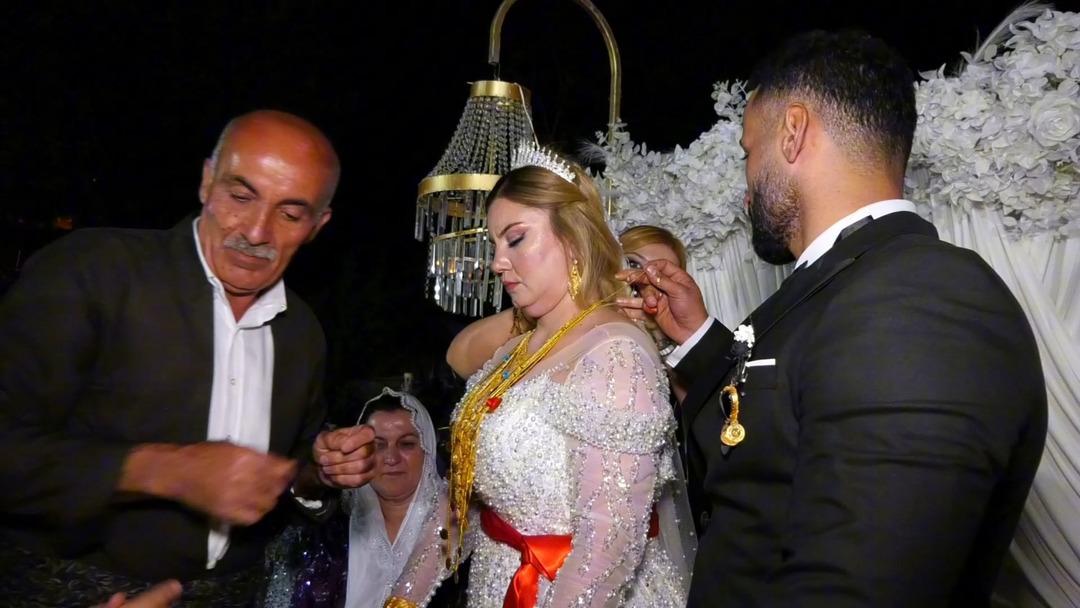 Şırnak’ta 2 Gün 2 gece süren aşiret düğünü: Damada 3 milyon TL, Geline 1,5 kilo altın takıldı 3