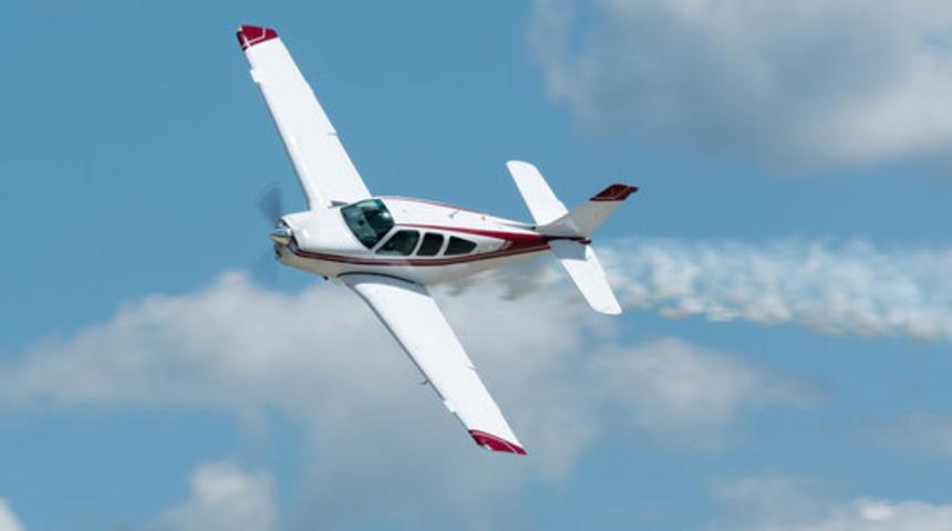 Rusya'da hafif motorlu uçak sert iniş yaptı: 1 ölü