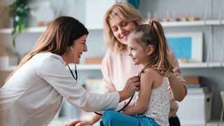 Aileler dikkat: Çocuklarda bu belirtilere dikkat! Uzmanlar uyarıyor: Bu hareketlilik kalp sorunlarını ustalıkla gizleyebilir