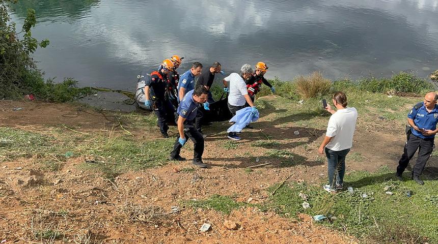 Antalya'da Düden Çayı'nda bir erkek cesedi bulundu