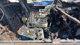 Isparta'da park halindeki araçlar kundaklandı, araçlar kullanılamaz hale geldi!