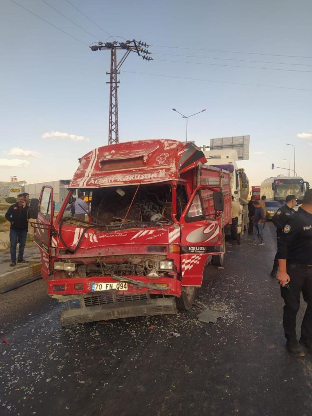 Konya’da zincirleme trafik kazası: 2 yaralı 1