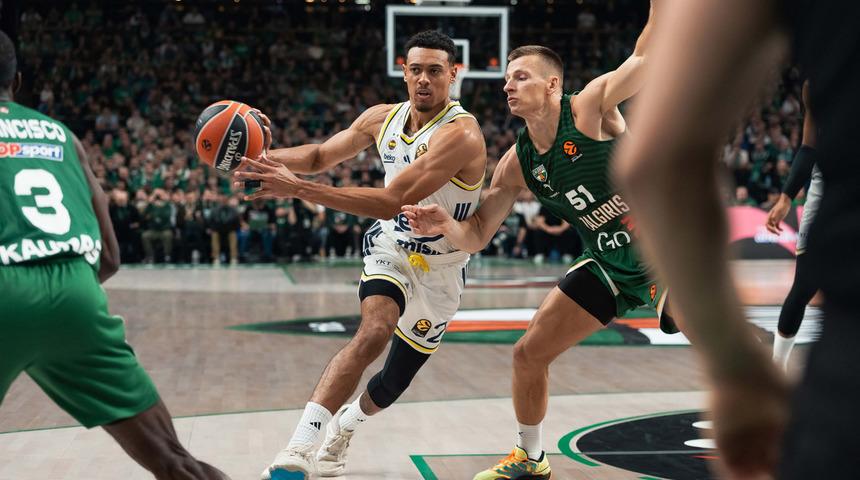 Fenerbahçe Zalgiris deplasmanında kayıp! 