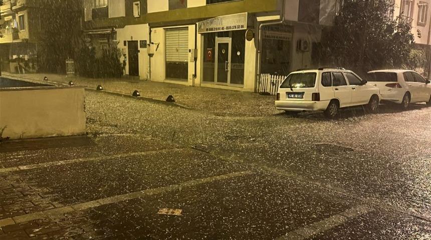 Çanakkale'de dolu yağışı etkili oldu