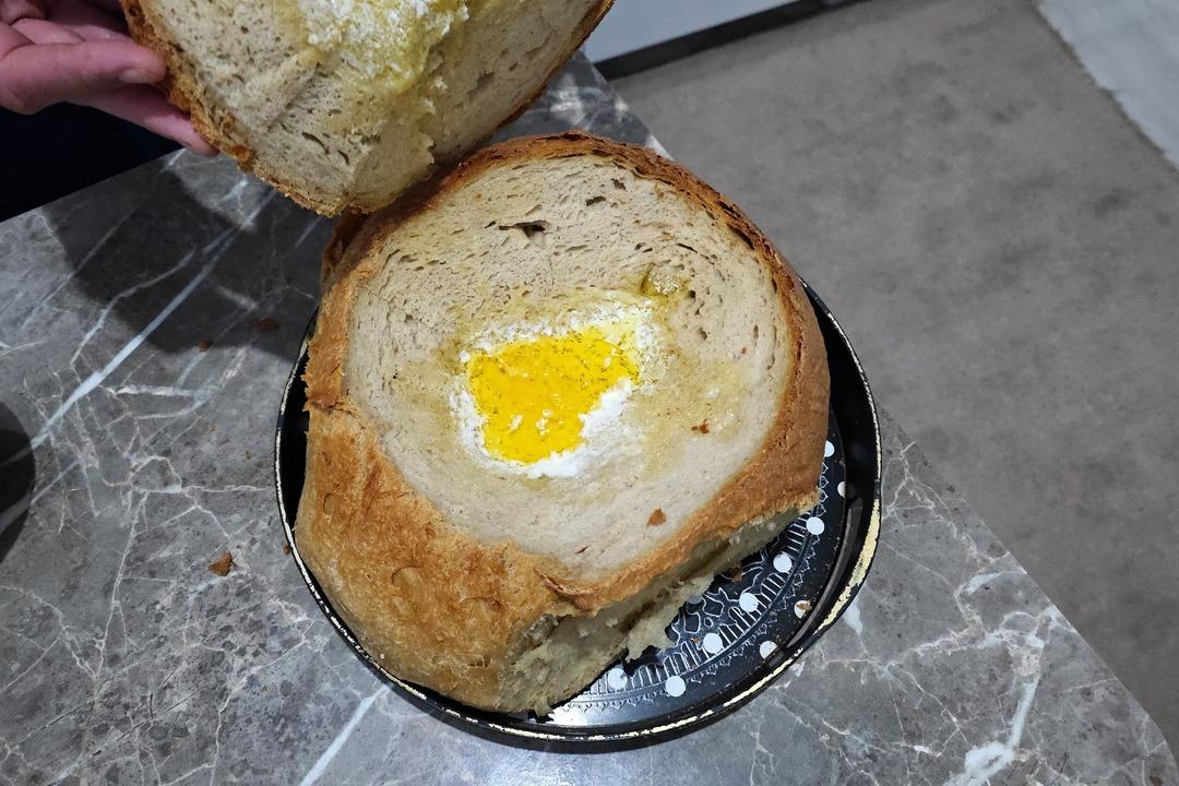 Şöhreti sınırları aştı! Kiloyla satılıyor, 8 saatte hazırlanıyor, 7 günde tüketiliyor:  Diyetisyen gibi ekmek  4