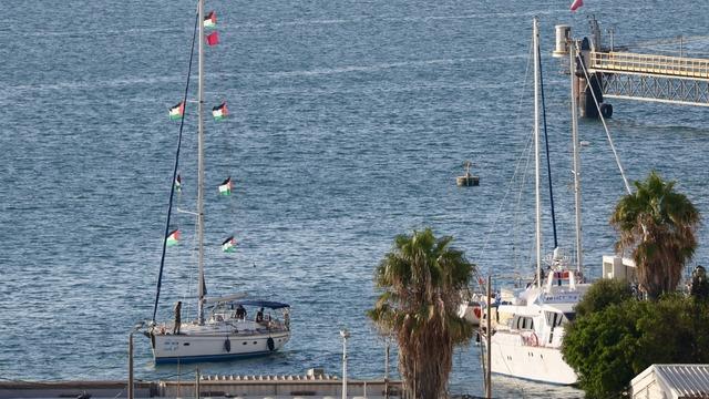 Son dakika | İsrail'in alıkoyduğu Türkler İstanbul'da! Küresel Sumud Filosu'yla yola çıkmışlardı: Uçaktan sloganlarla indiler