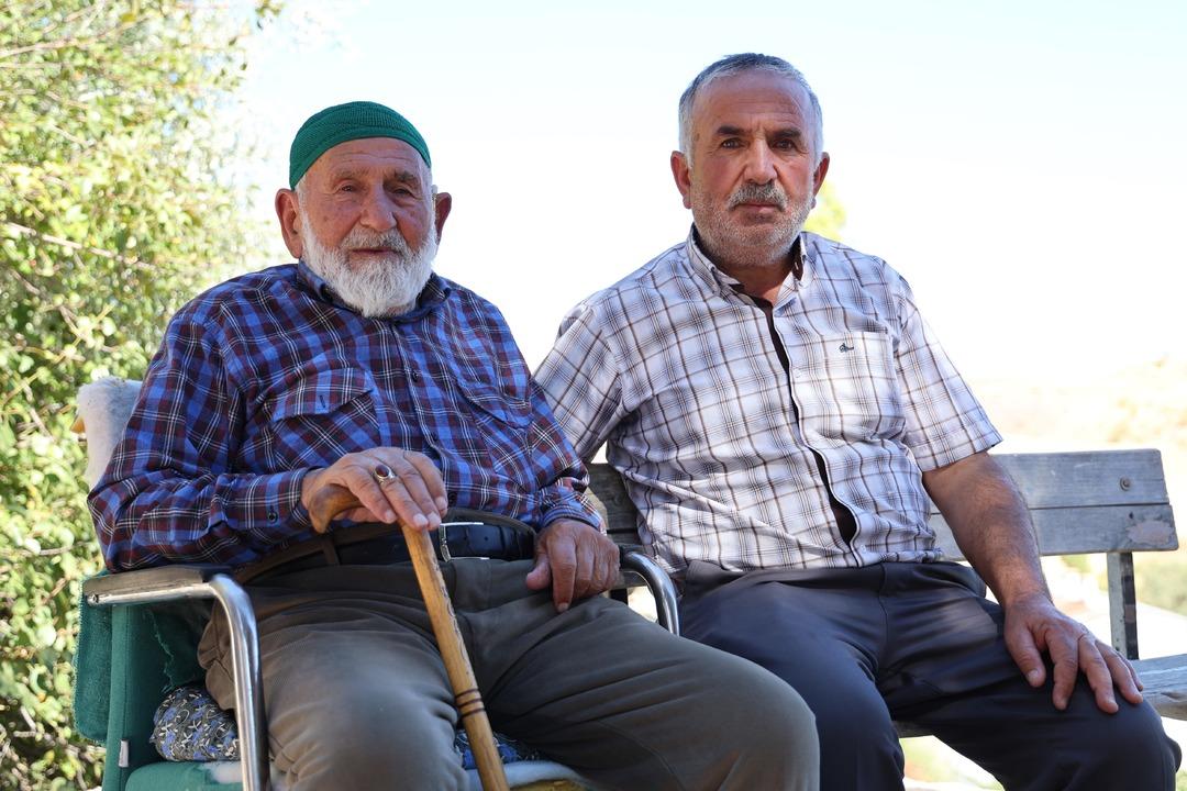 95 yaşındaki Mahmut dede sağlıklı ve uzun yaşamın sırlarını paylaştı: Doğal beslenmenin faydalarını açıkladı... 5