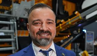 Tornacı olarak başladı 4 fabrika sahibi oldu!