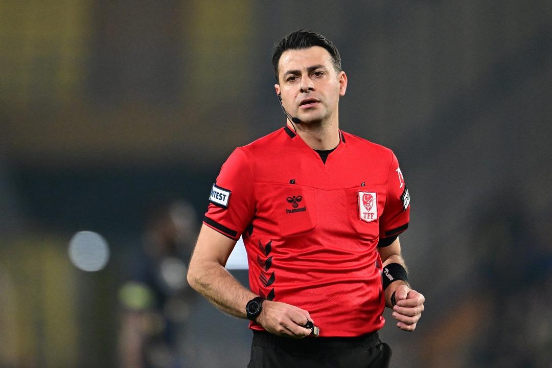 Galatasaray-Beşiktaş derbisinin  VAR  hakemi belli oldu! 1