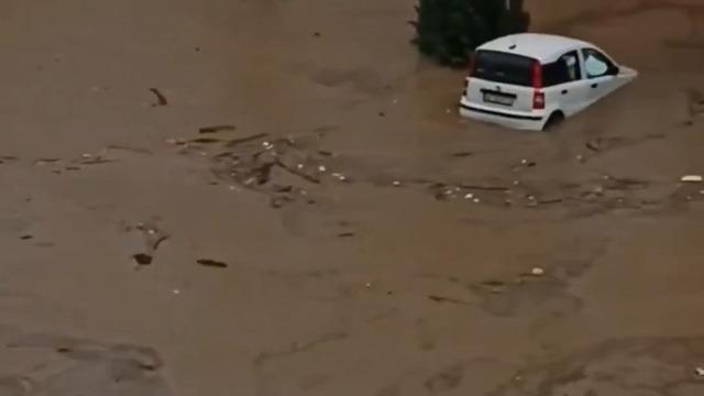 Bulgaristan’da şiddetli yağış sele neden oldu: 3 ölü