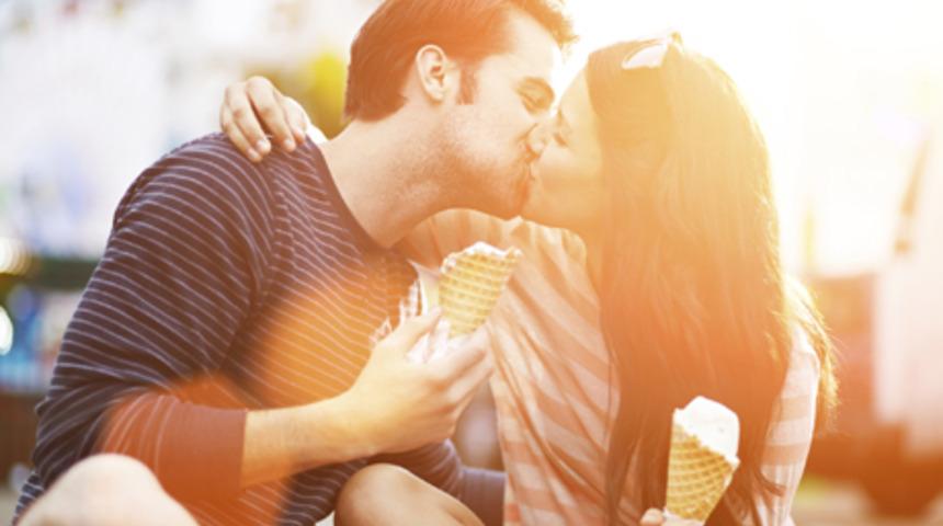 "Seni seviyorum" demenin 4 sıra dışı yolu