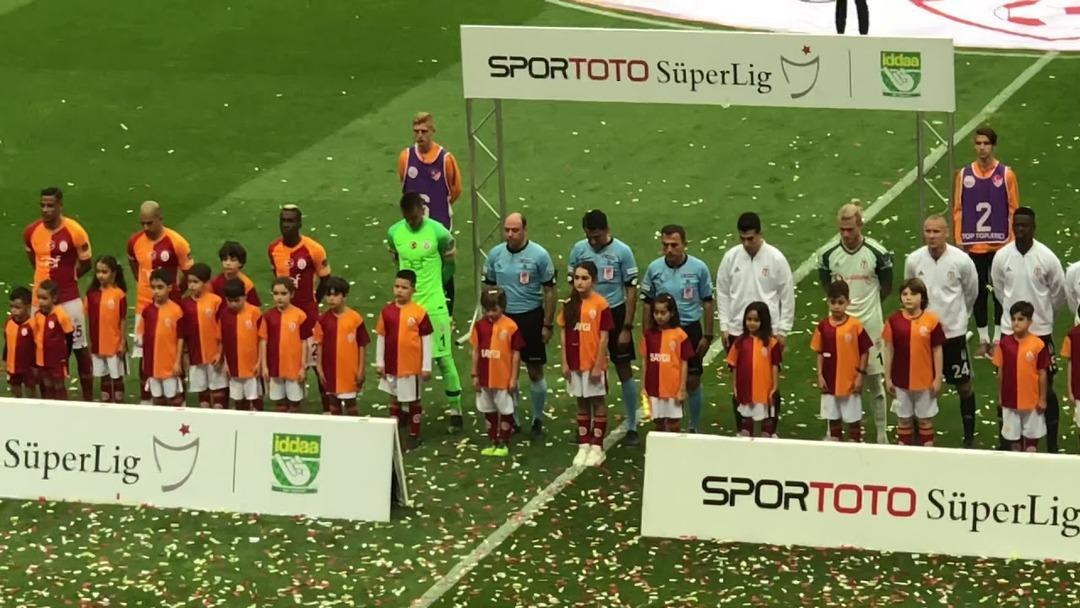 Galatasaray-Beşiktaş derbisinin ilk 11 leri açıklandı! İşte Okan Buruk ve Sergen Yalçın ın kadro tercihleri... 4