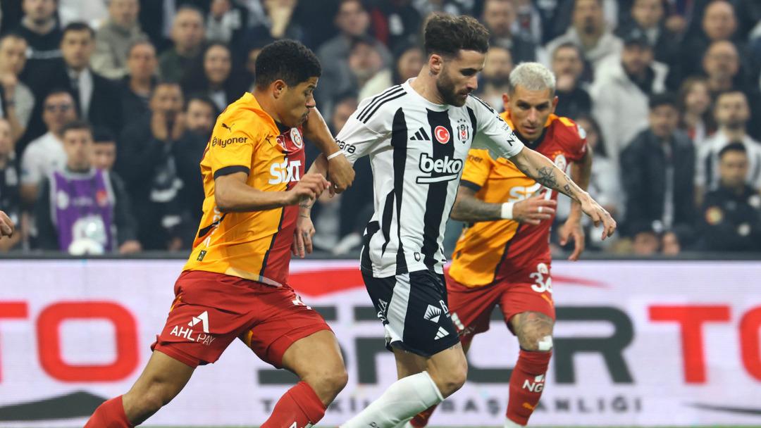 Galatasaray-Beşiktaş derbisinin ilk 11 leri açıklandı! İşte Okan Buruk ve Sergen Yalçın ın kadro tercihleri... 12