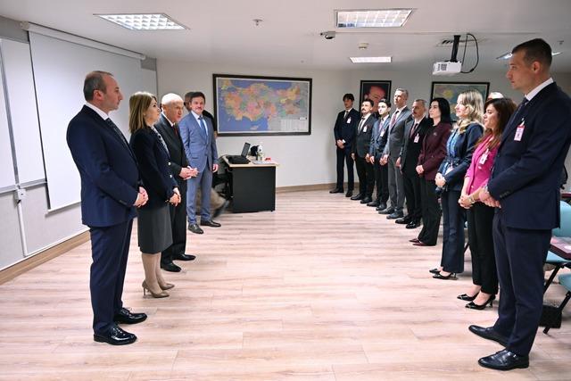 Bahçeli, partisinin Siyaset ve Liderlik Okulu nun yeni eğitim yılı açılışına katıldı 4