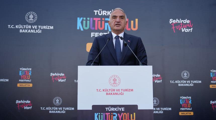 Kültür ve Turizm Bakanı Mehmet Nuri Ersoy: "Hangi bebek hangi çocuk hangi masum insan böyle bir acıyı hak eder"