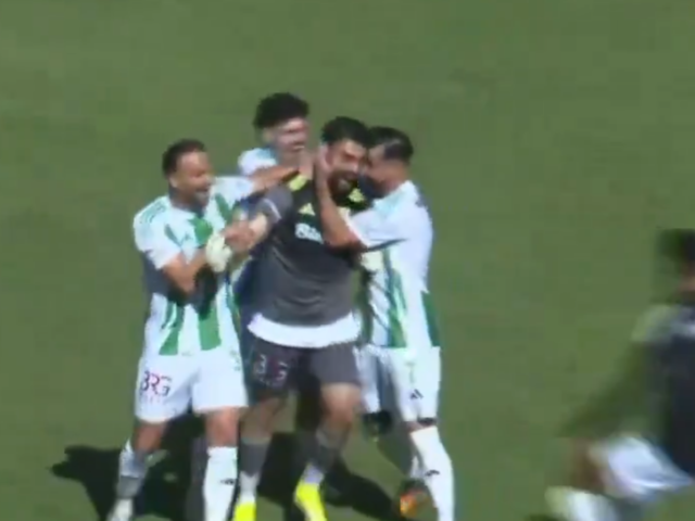 TFF 3. Lig'de inanılmaz olay! Kaleci, kaleden kaleye gol attı... Herkes o anları konuşuyor