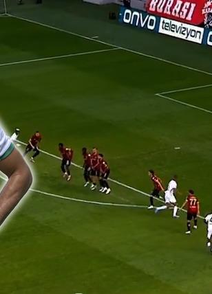 Hagi'nin oğlu Ianis'ten babasına gönderme: Frikikten mükemmel gol!