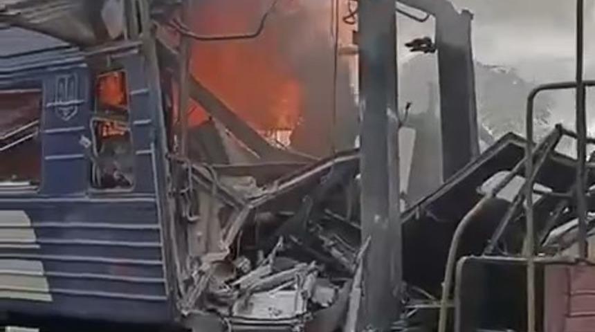 Ukrayna'da tren istasyonuna saldırı: 30 yaralı