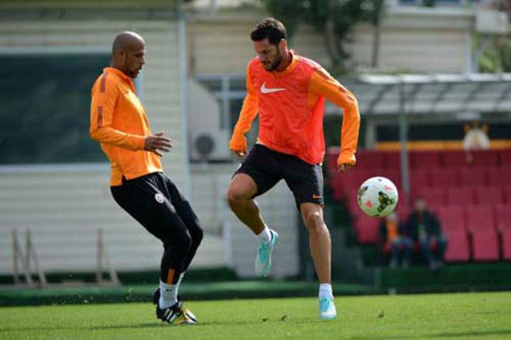  G.Saray'a iki şok birden G4