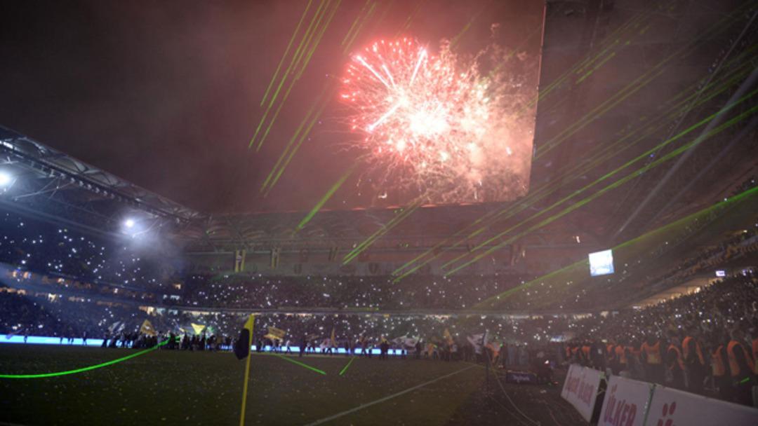 Fenerbah&ccedil;e şampiyonluk kutlamaları