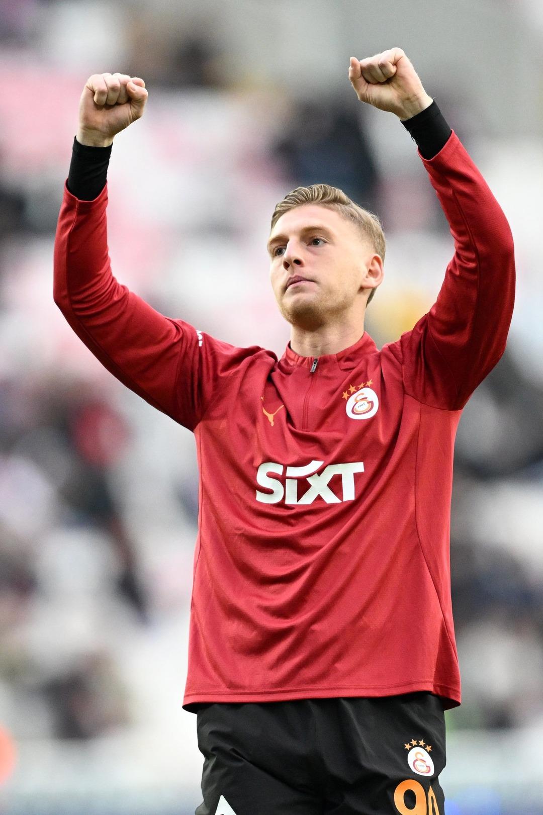 Bein Sports un retweet paylaşımına Galatasaray ın genç ismi Metehan Baltacı dan tepki!   Bunu da retweet yapın...   1