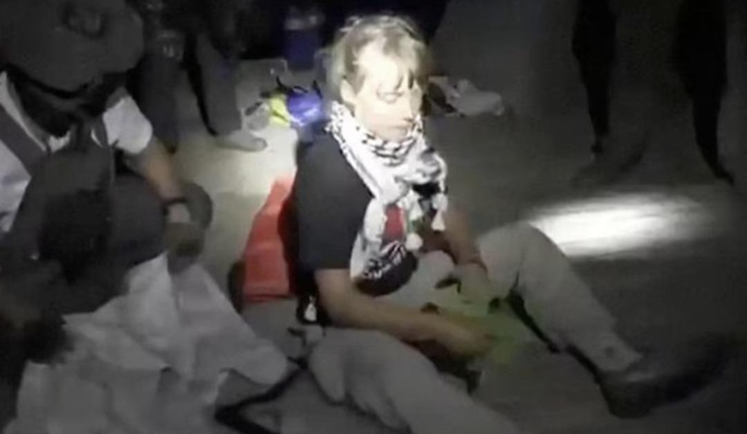 Sumud Filosu nda yer alan Greta Thunberg e işkence! Yiyecek, içecek vermediler, zorla İsrail bayrağını öptürdüler 2