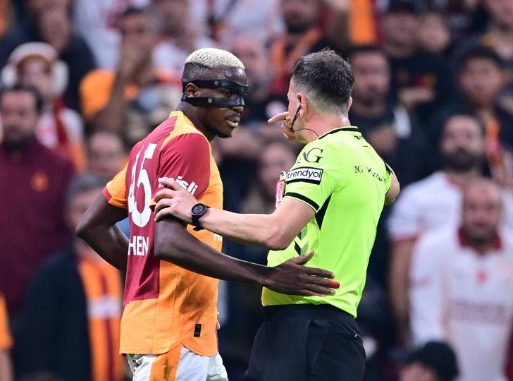 Galatasaray-Beşiktaş maçı sonrası eski hakem ve yorumcu Deniz Çoban'dan olay yaratan iddia: Yasin Kol çok büyük bir hata yaptı, derbi tekrar edilebilir G2