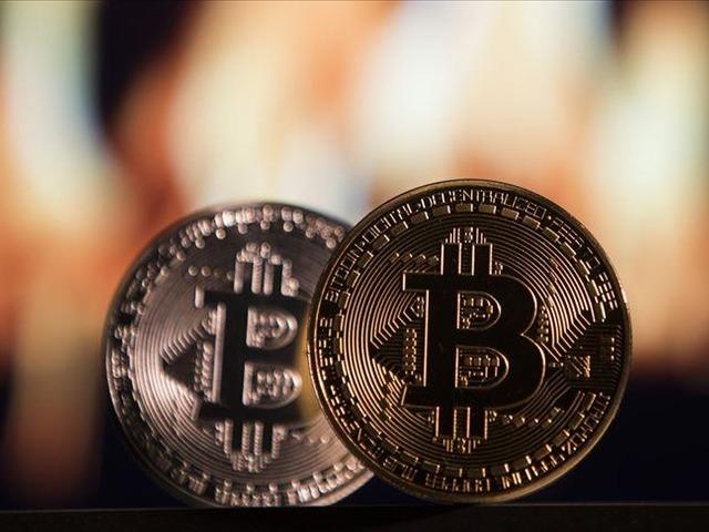 Kripto para piyasasında kara bulutlar: Bitcoin çöküşü ve ABD'den Çin'e gümrük şoku