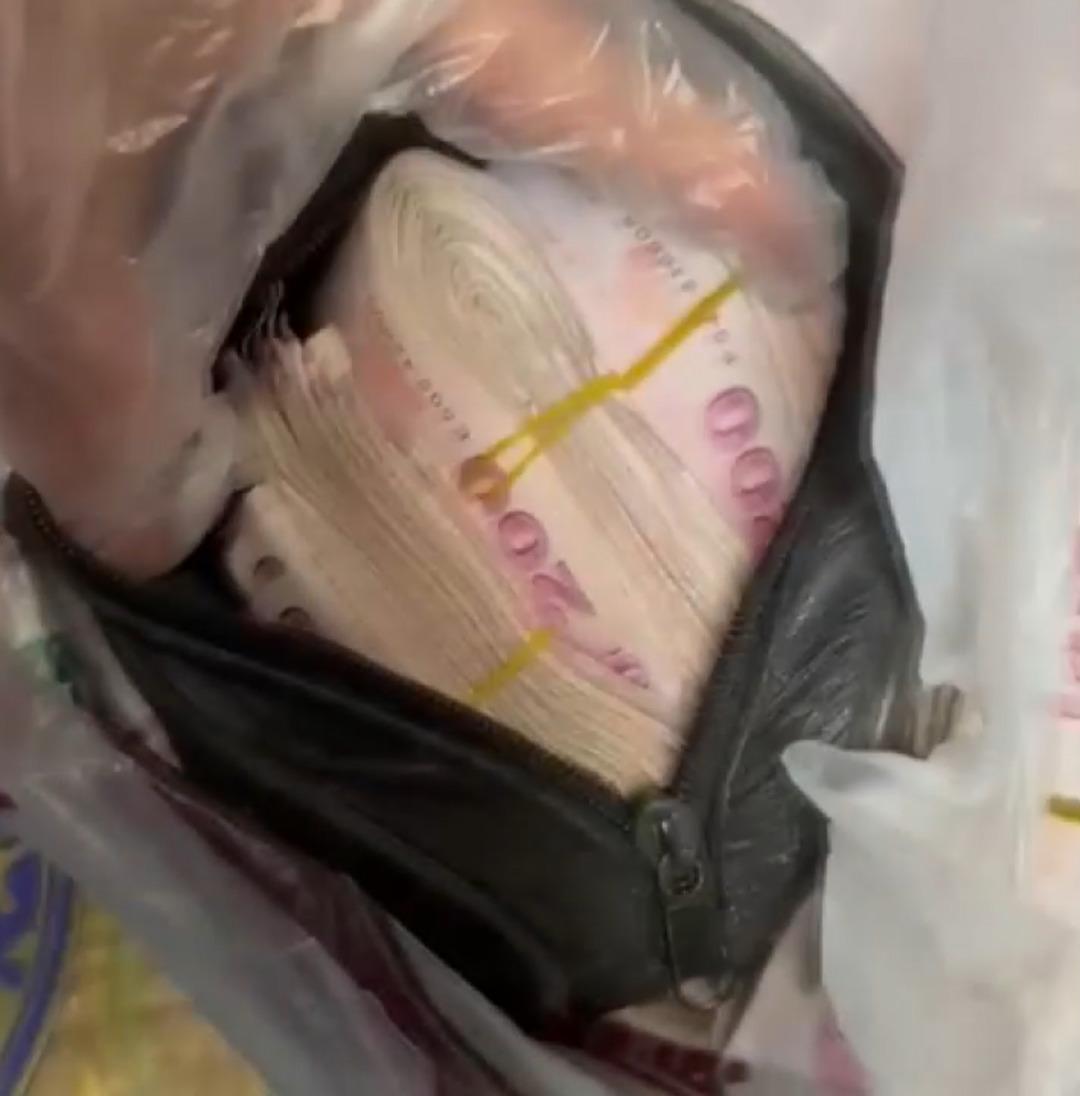 Herkes  Bastonlu Dede  olarak biliyordu: Torbacı çıktı! Bakın nasıl saklıyormuş... 5