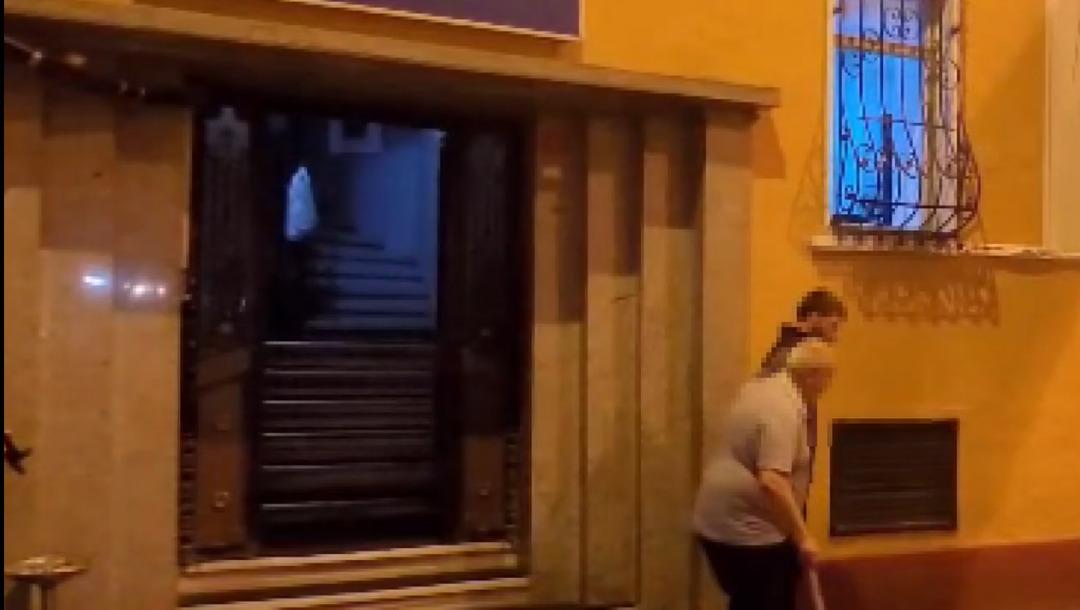 Herkes  Bastonlu Dede  olarak biliyordu: Torbacı çıktı! Bakın nasıl saklıyormuş... 3