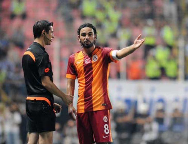 Ve Selçuk pazubandı teslim etti G4