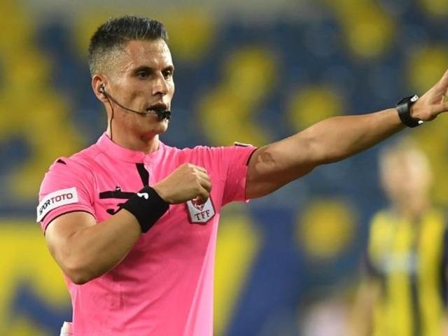 Samsunspor - Fenerbahçe maçının VAR’ı Sarper Barış Saka oldu