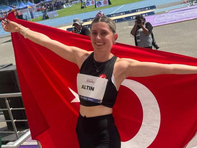 Milli para atlet Fatma Damla Altın, Dünya Şampiyonası'nda ikinci oldu