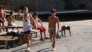 Çocuklar 'ekim' dinlemedi, Anzele'nin yolunu tuttu