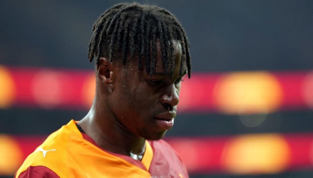 Galatasaraylı yıldızın sözleşmesindeki o madde ortaya çıktı! Eğer bu gerçekleşirse Türk futbolunda yer yerinden oynar... 3