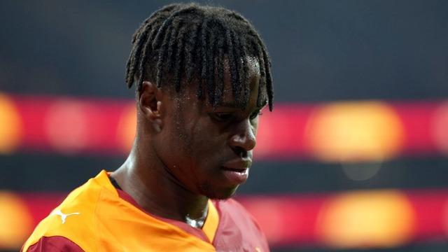 Beşiktaş derbisinde sakatlanarak oyundan çıkmıştı! Galatasaray'dan Wilfried Singo açıklaması