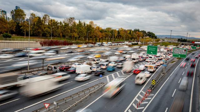 Trafikte yeni dönem! Sürücü belgeleri geri alınacak... Kullanılması zorunlu olacak
