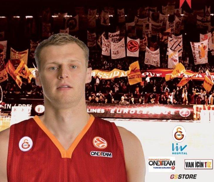 Galatasaray'da büyük şok G4