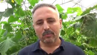 İlçede eksikliği gördü! 10 bin metrekarede kurdu '20 aile evine ekmek götürüyor'