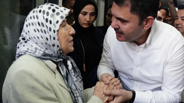 Hatay esnafından Bakan Kurum'a: Bu memleket sizi unutmayacak