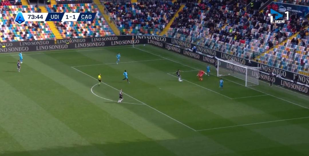 Galatasaray dan kiralık olarak Udinese ye gelen Zaniolo saç baş yoldurttu! Semih Kılıçsoy un takımı Cagliari ye öyle bir gol kaçırdı ki... 3