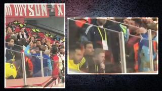 Samsunspor-Fenerbahçe maçında sakatlığı sebebiyle tribünde olan Mert Hakan Yandaş ile tribünler arasında tartışma!